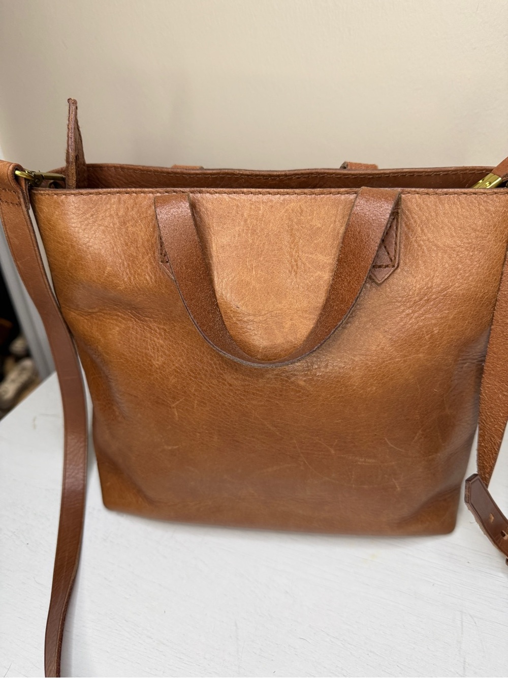 MADEWELL Mini Transport Crossbody Leather Minimal Tote - Picture 5 of 14